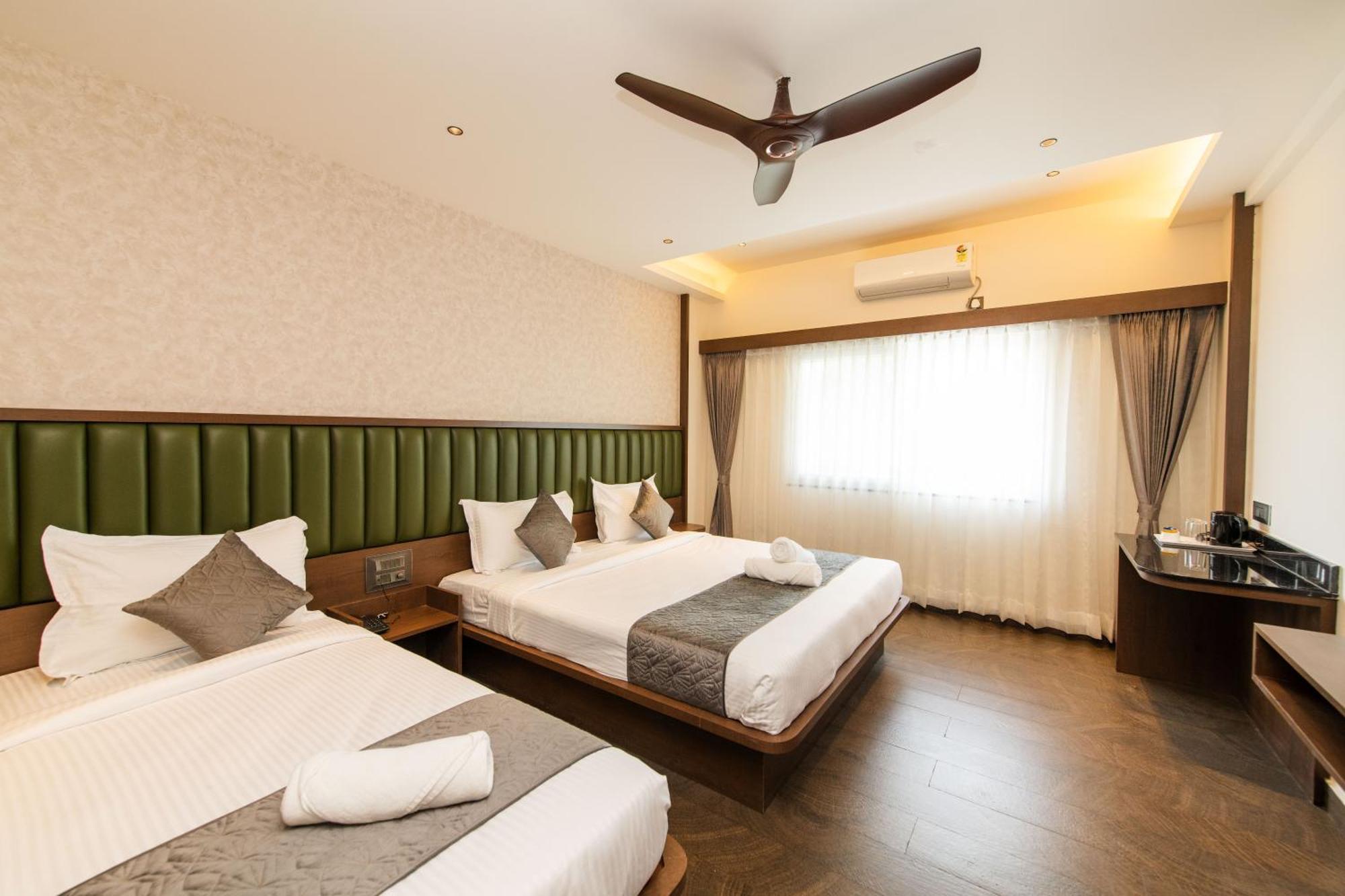 Hotel Mysore Radiance Buitenkant foto